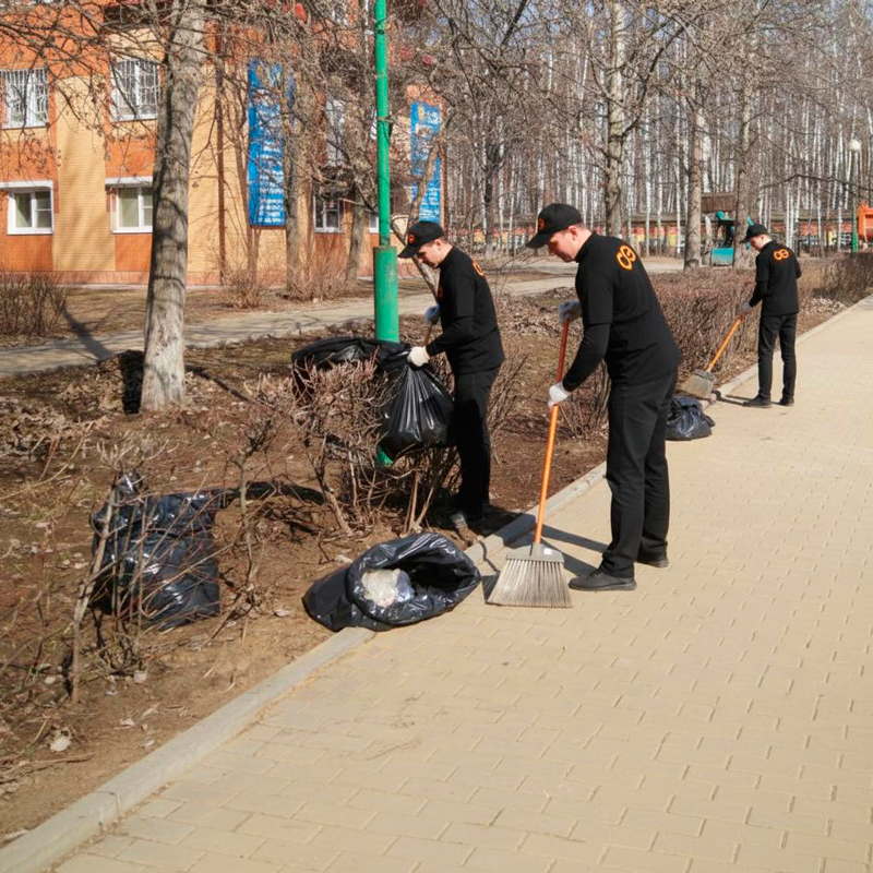 Уборка листьев в Невинномысске